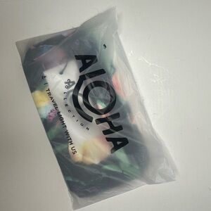 ALOHA Collection Mini Pouch “With Love From Paradise” Splash-Proof NWT